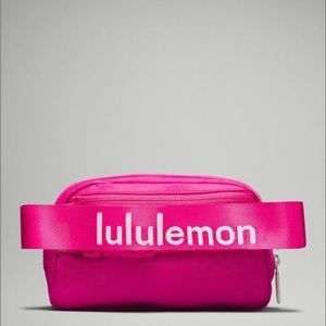 lululemon Everywhere Belt Bag Sonic Pink (Barbie Pink Hot Pink) 1L Brand New NWT